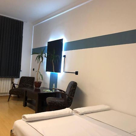 4 Friends Hostel Yerevan Luaran gambar